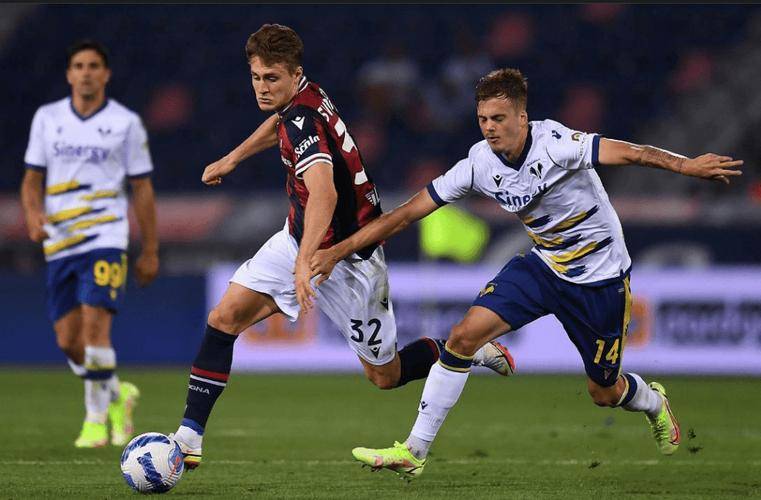 包含卡利亚里将与斯佩齐亚交手，一场生死战的词条