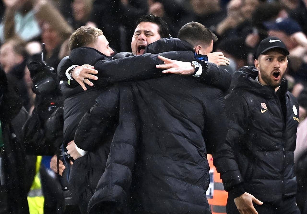 爱游戏官方登录入口-包含谢菲联客场战平对手，继续保持不败的词条