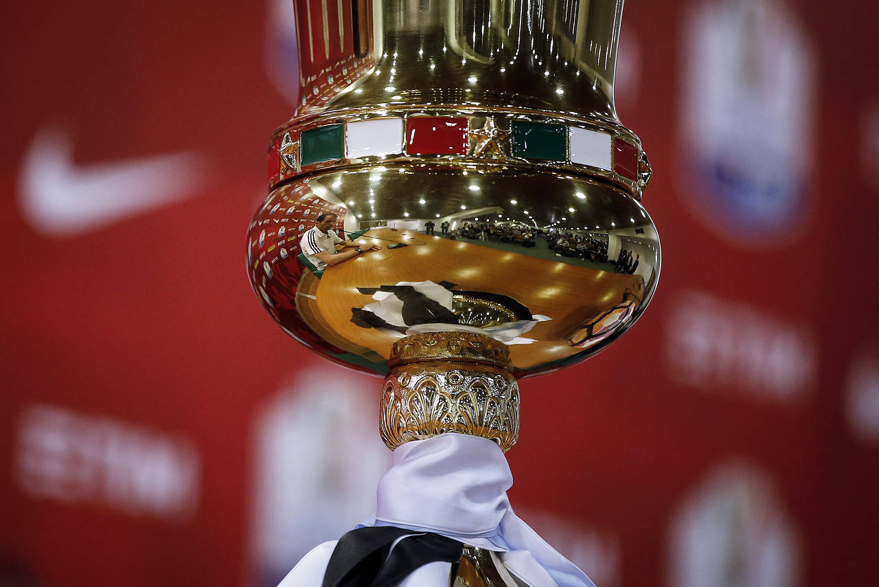 爱游戏网页版入口-意大利成功晋级八强，豪取胜利