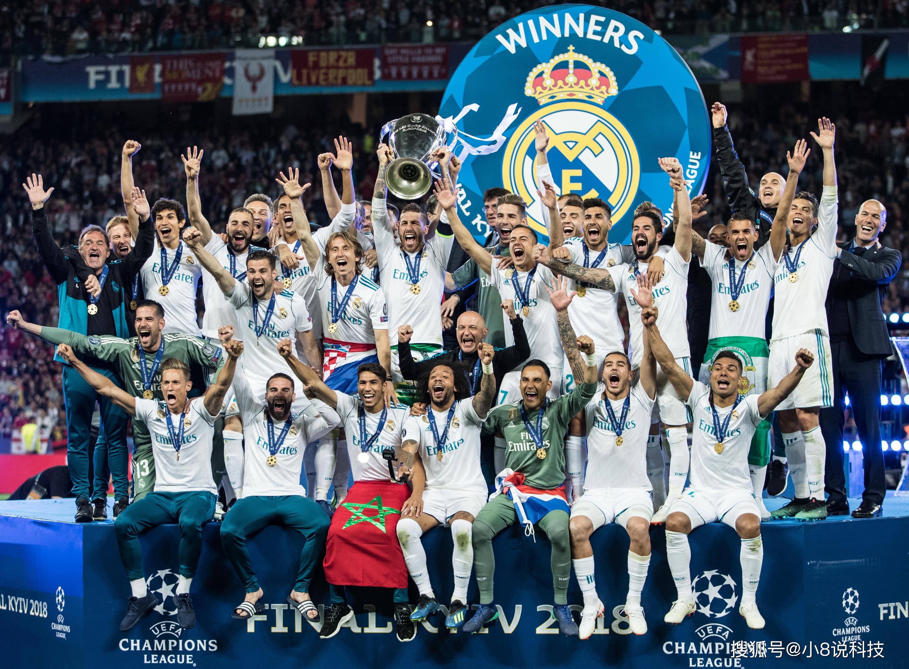 包含多特蒙德豪取胜利，冲刺冠军目标的词条