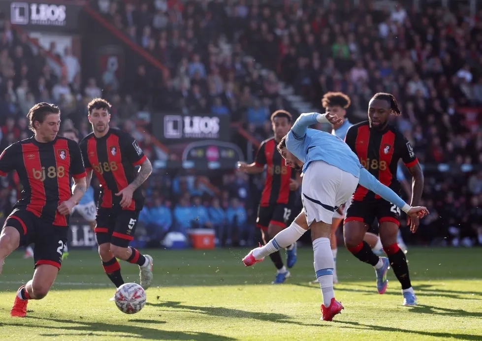 爱游戏入口-包含勃鲁斯舍尔德深陷失利，客场遭遇挫折的词条