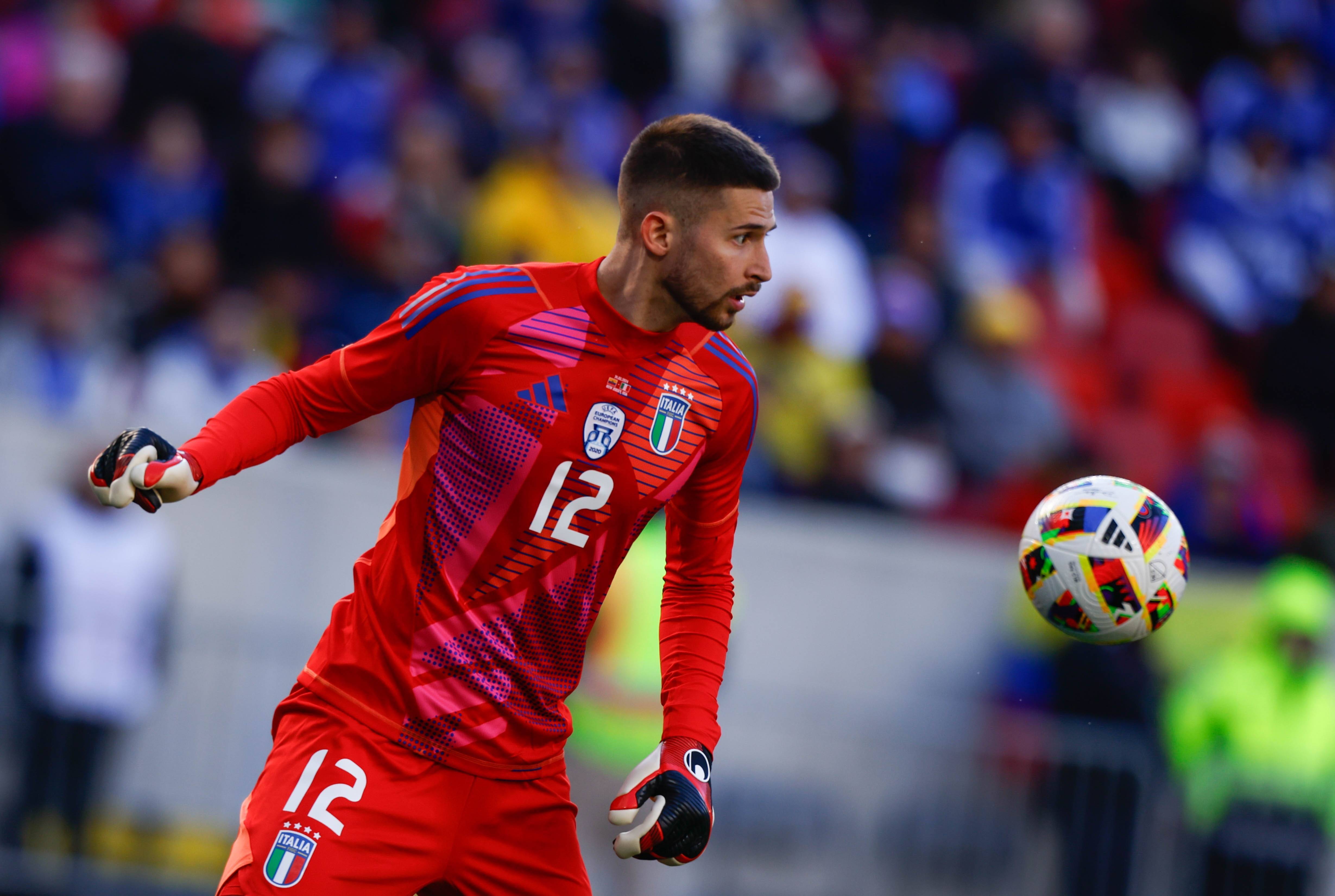 爱游戏官网-包含热刺客场惜败，遭遇对手坚强抵抗的词条