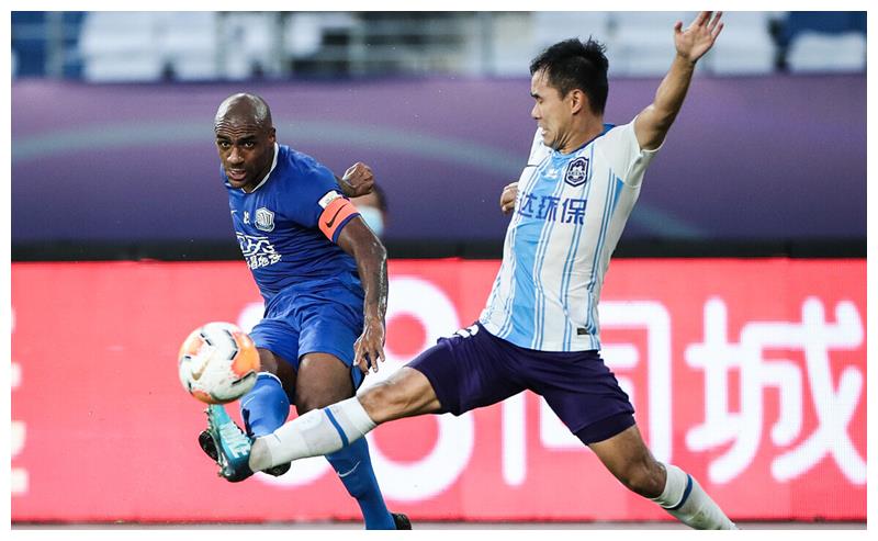 天津泰达对外援严格要求，调整战术抢分的简单介绍