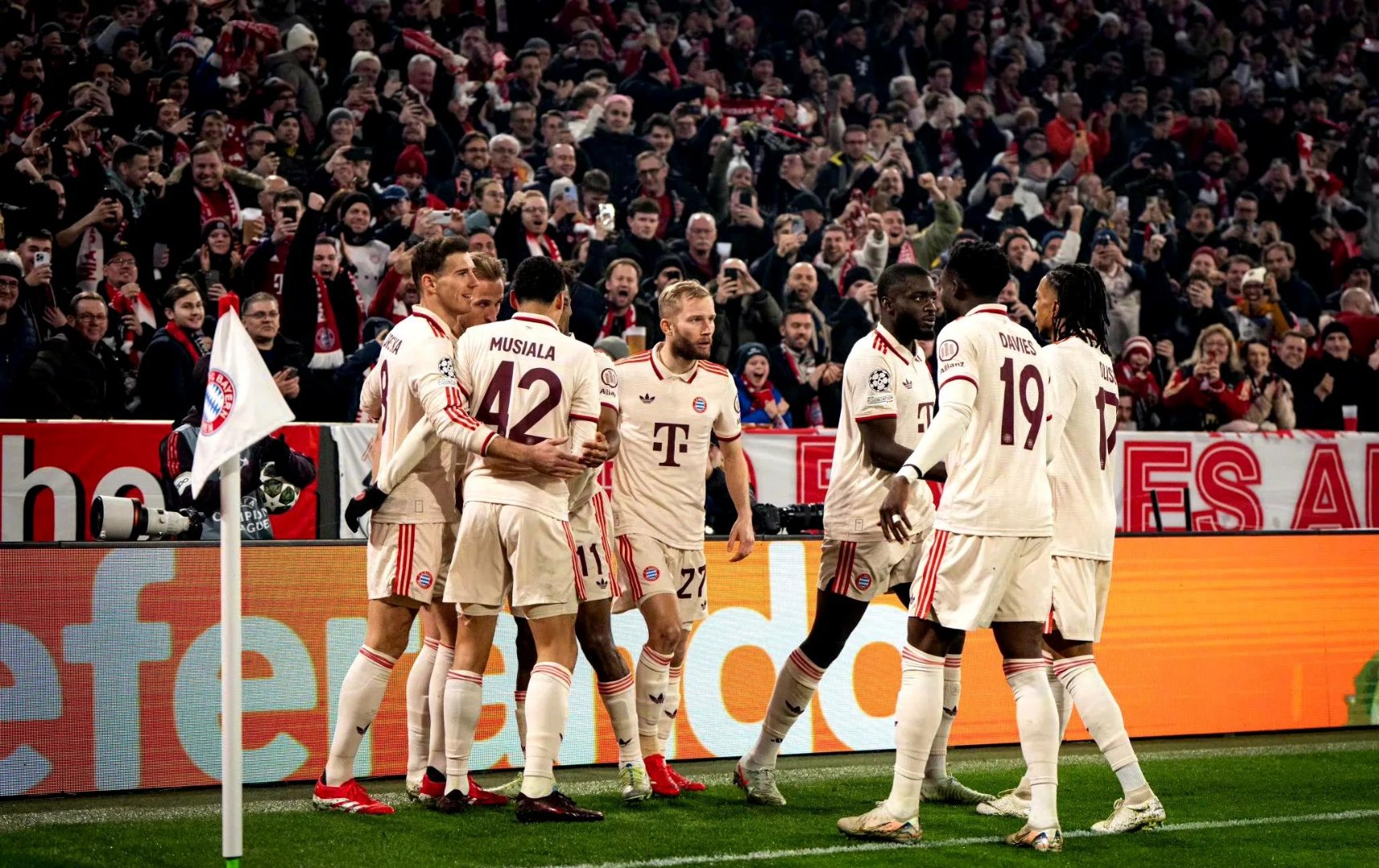 德甲豪门险胜晋级淘汰赛