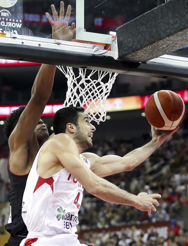 爱游戏官方入口-俄罗斯队客场险胜土耳其，晋级四强