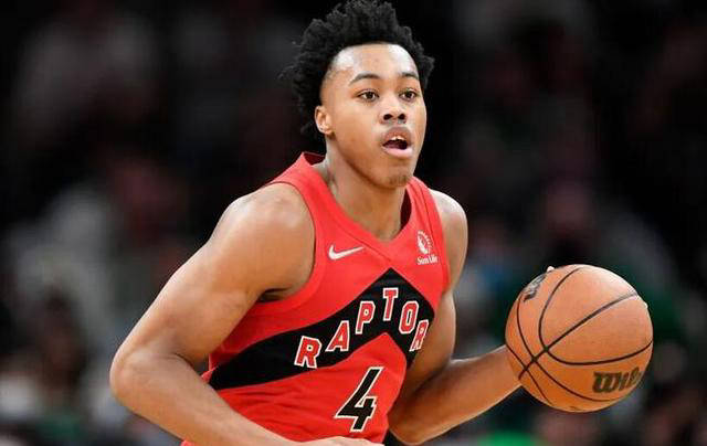 爱游戏官方入口-包含猛龙队遇强敌雄鹿队，备战全力争胜的词条