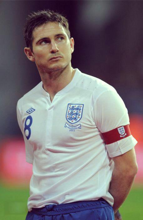 兰帕德指挥有方，切尔西继续争冠的简单介绍