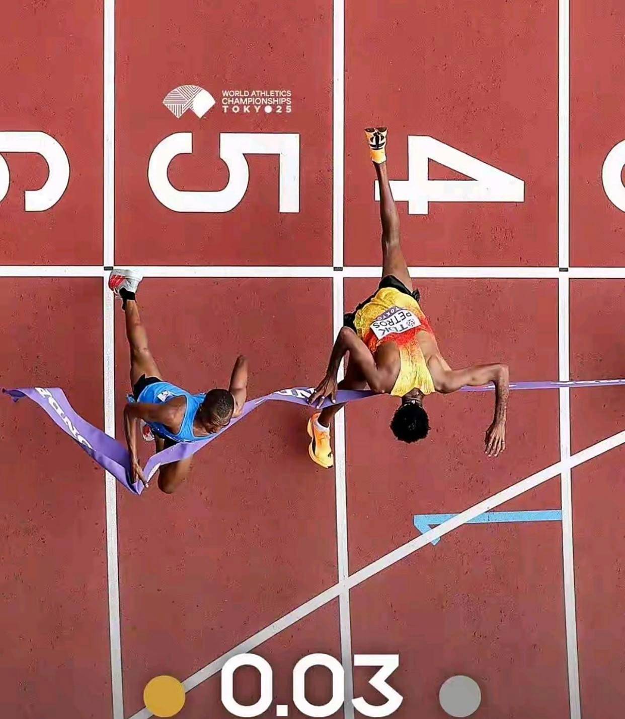 体育精神在比赛中得以展现，球员拼搏不懈