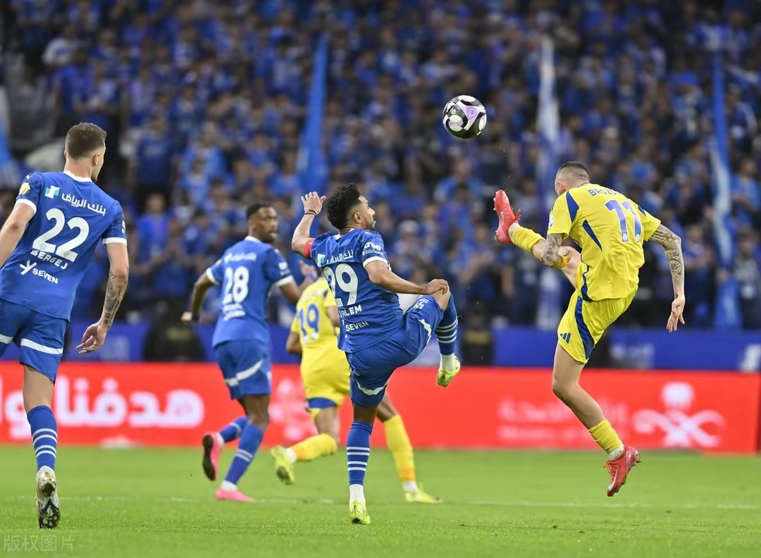 爱游戏亚洲官网-波尔多主场对阵斯特拉斯堡，争夺胜利的简单介绍