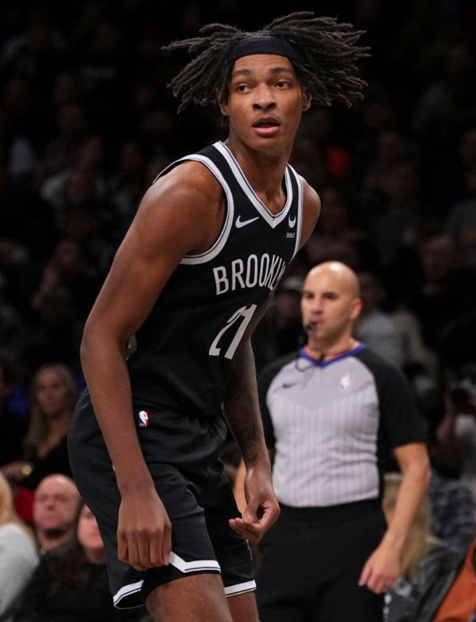 爱游戏入口-篮网队大胜尼克斯，取得赛季首胜