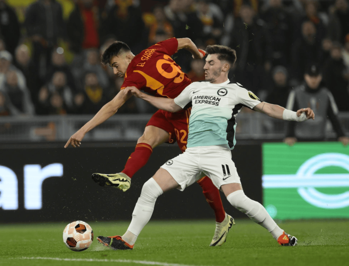 爱游戏官网-包含都灵门将出色扑救，力保不败的词条